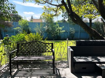 Casa en venta en Fracc. sobre Camino Real a Cholula, con 2,500m2 de Terreno