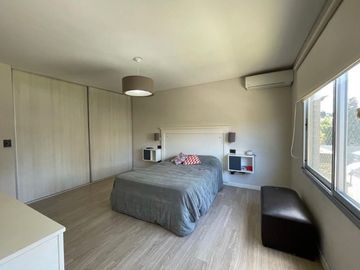 Casa en venta en Hurlingham