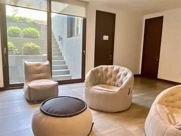 Departamento en Venta en Estoril / Charles Hamilton