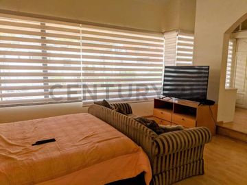 Casa en Venta de 740m2 dentro de la Urbanización El Condado