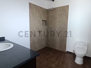 VENTA CASA TUMBACO, SECTOR PLAZA HILACRIL
