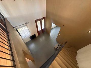Casa en venta en Barrio El Aromo una planta, 3 dormitorios mas playroom con pileta
