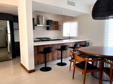 CASA EN VENTA EN NOGALERA RESIDENCIAL, GOMEZ PALACIO
