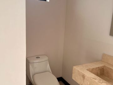 CASA EN VENTA EN NOGALERA RESIDENCIAL, GOMEZ PALACIO