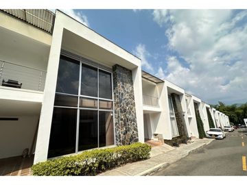 Se Vende Casa Sector - Coinca