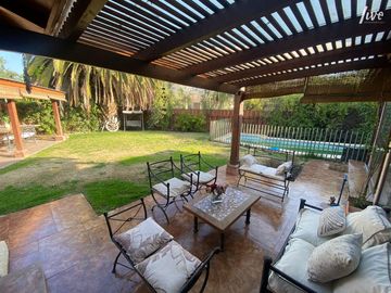 Se vende casa en Condominio Chamisero Chicureo