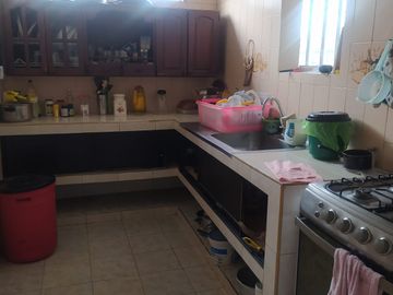 CASA EN LA NUEVA FLORESTA