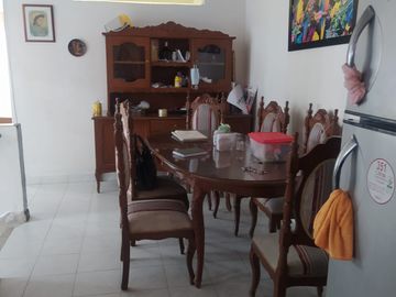 CASA EN LA NUEVA FLORESTA