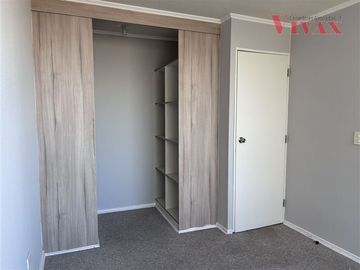 Departamento en Venta en Rebajado UF 1.690 ! Vendo Departamento 3 Dorm sin estacionamiento! recien pintado