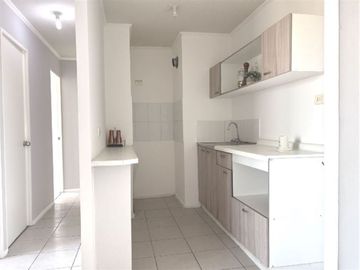 Departamento en Venta en Rebajado UF 1.690 ! Vendo Departamento 3 Dorm sin estacionamiento! recien pintado