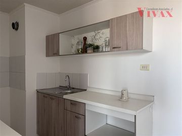 Departamento en Venta en Rebajado UF 1.690 ! Vendo Departamento 3 Dorm sin estacionamiento! recien pintado