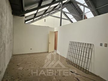 Bodega en Venta en Av. El Salto