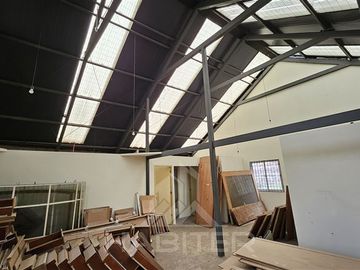 Bodega en Venta en Av. El Salto