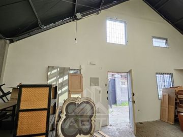 Bodega en Venta en Av. El Salto