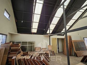 Bodega en Venta en Av. El Salto