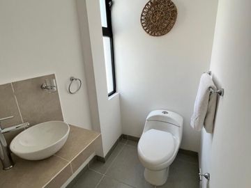 CASA EN VENTA EN COLONIA SAN BLAS
