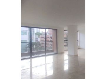 Espectacular apartamento en venta, sector Riomar. -Para estrenar!