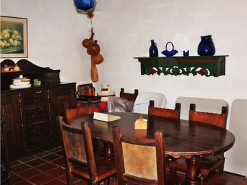 Casa típica Campestre 4 habitaciones   vía Rionegro - El Carmen