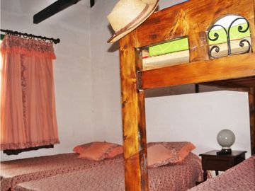 Casa típica Campestre 4 habitaciones   vía Rionegro - El Carmen