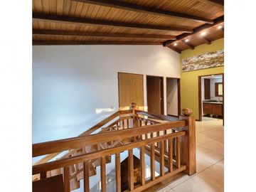 venta casa campestre antioquia Medellin poblado superior Montessori  campestre jardines grande 4 alcobas san lucas lujo luxury oportunidad