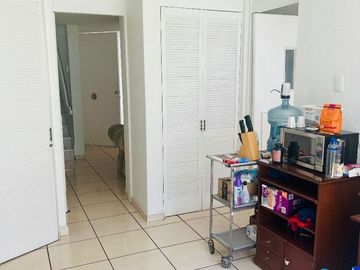 Excelente casa en Valle Dorado