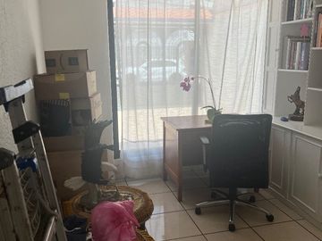 Excelente casa en Valle Dorado