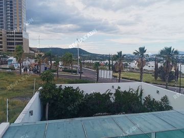 CASA VENTA CUMBRES DEL LAGO QUERÉTARO
