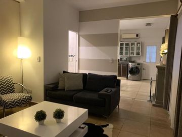 DUPLEX 4 AMBIENTES EN PEQUEÑO CONDOMINIO EN IMPECABLE ESTADO A 2 CUADRAS DE PLAZA BROWN