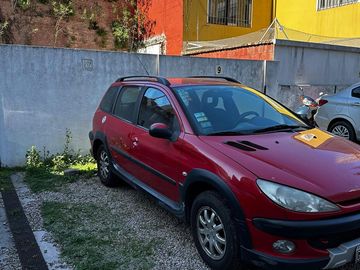 VENTA - 3 AMBIENTES CON BALCÓN - COCHERA - CABALLITO