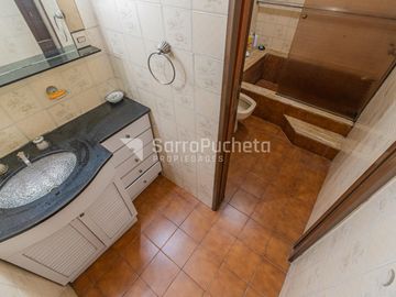 Venta casa 4 ambientes en Ramos Mejia.