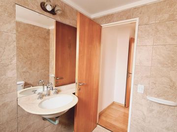 venta piso exclusivo 2 dormitorios 2 baños pichincha rio