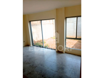 Casa en Urb. Bonavila