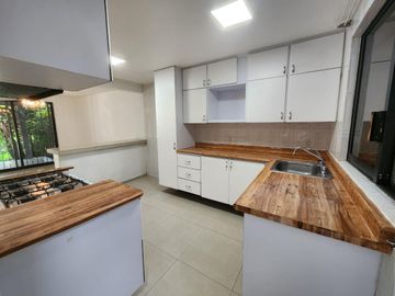 VENTA DE CASA EN VISTA HERMOSA