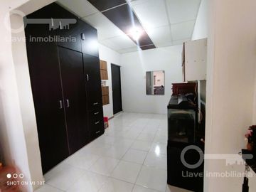 Casa en venta ubicada en calle  Mártires de Chicago, Col. Primero de Mayo ,  en Coatzacoalcos Veracruz.