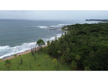 Terreno con hermosa vista al mar en Palenque, Colón