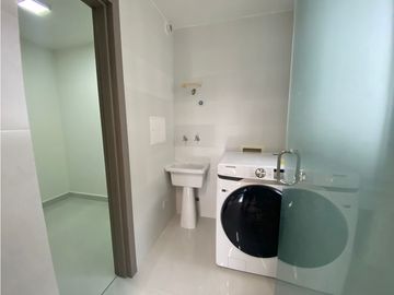 SEA CONFIABLE VENDE APARTAMENTO EN PH VELURE AMOBLADO