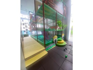 SEA CONFIABLE VENDE APARTAMENTO EN PH VELURE