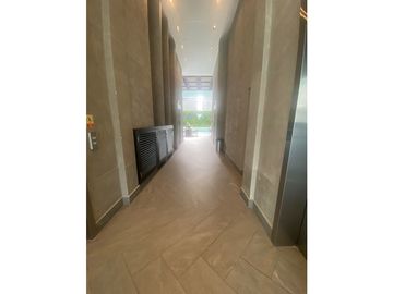SEA CONFIABLE VENDE APARTAMENTO EN PH VELURE