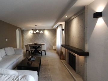 Venta Departamento en Pedregal 2, Capri 2 Piso