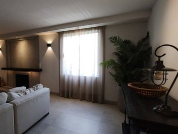Venta Departamento en Pedregal 2, Capri 2 Piso