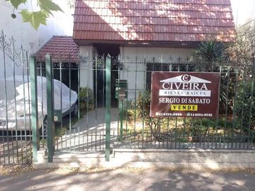 Casa en venta en Lanus Oeste