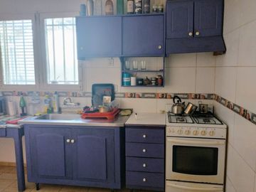 VENTA CASA MIXTA 2 DORMITORIOS / PATIO 4° SECCION
