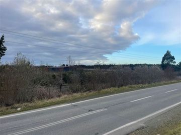 Industrial en Venta en Cruce el Jardín, Calbuco, Puerto Montt, Chile