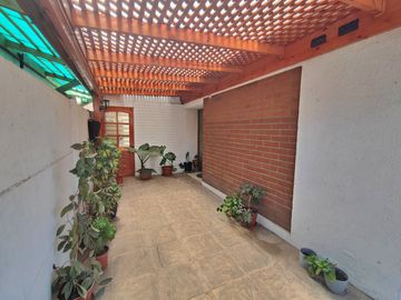 Venta Casa 3D/4B - Maipú
