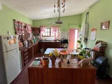Excelente Casa De 3 Amb. Con Gran Parque **apto Crédito** Lote 44x1500. Los Quebrachos s/n. Cosquín