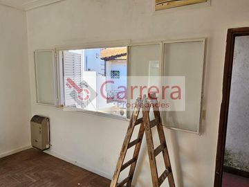 PH 3 amb PRIMER PISO A RECICLAR en San Andres Barrio Parque