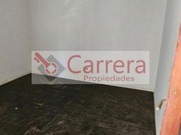 PH 3 amb PRIMER PISO A RECICLAR en San Andres Barrio Parque