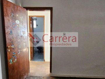 PH 3 amb PRIMER PISO A RECICLAR en San Andres Barrio Parque