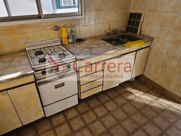 PH 3 amb PRIMER PISO A RECICLAR en San Andres Barrio Parque