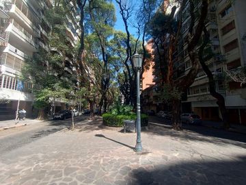 2 Ambientes en Las Cañitas Boulevard Olleros 40 m² Baño y Cocina Completos